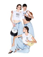 תיק דמוי עור מבית ARMANI EXCHANGE דגם AEX-XW002565AF12039UC001