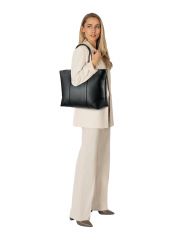 תיק דמוי עור מבית ARMANI EXCHANGE דגם AEX-XW002608AF15632UC010