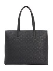 תיק לאישה דמוי עור מבית Calvin Klein דגם K60K611767-0GJ