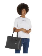 תיק לאישה דמוי עור מבית Calvin Klein דגם K60K611767-0GJ