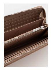 ארנק עור לאישה מבית Calvin Klein דגם K60K611938-0HF