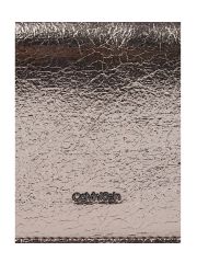 תיק צד דמוי עור לאישה מבית Calvin Klein דגם K60K612698-PE6