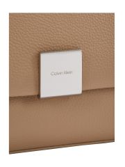תיק צד דמוי עור Calvin Klein דגם K60K612783-PAI