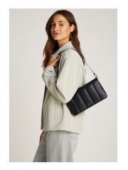 תיק צד דמוי עור מבית Calvin Klein דגם K60K612787-BEH