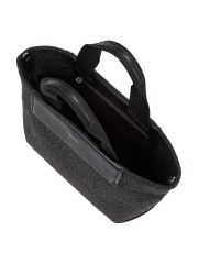 תיק צד דמוי עור לאישה מבית Calvin Klein  דגם K60K613026-BEH
