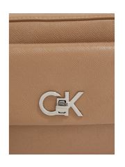 תיק דמוי עור מבית Calvin Klein דגם K60K613140-0F4