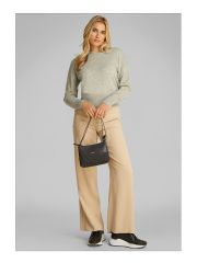 תיק צד דמוי עור לאישה מבית Calvin Klein  דגם K60K613171-PBP