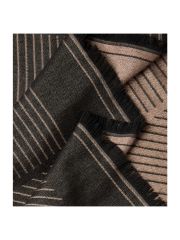EMBLEM GRAPHIC LW SQUARE SCARF