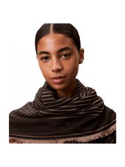 EMBLEM GRAPHIC LW SQUARE SCARF