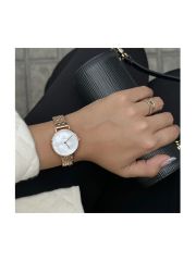 שעון יד לאישה של דניאל וולינגטון מקולקציית Petite דגם DW00100613