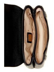 תיק לאישה מבית GUESS קולקציית EMILEE דגם BG886278-BLA