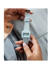 שעון Guess לאישה מקולקציית MOD POP דגם GW0677L3