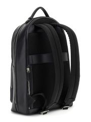 תיק גב דמוי עור מבית GUESS קולקציית FIRENZE דגם HMFISEP4405-BLA