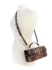 תיק דמוי עור GUESS דגם G-LG966820-LEO