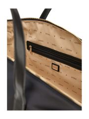 תיק נסיעות דמוי עור מבית Guess קולקציית G WAVE דגם N9344417-BLA