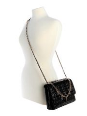 תיק דמוי עור GUESS דגם G-QE962521-BLA