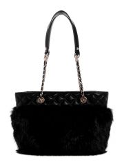 תיק דמוי עור לאישה מבית Guess קולקציית LISE דגם QF935222-BLA