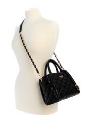 תיק דמוי עור GUESS קולקציית TAMSIN דגם QG963205-BLA