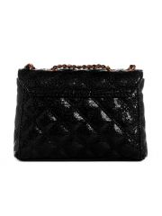 תיק צד דמוי עור לאישה מבית Guess קולקציית GIULLY דגם QK874874-BLA