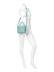תיק דמוי עור לאישה מבית GUESS סדרה AQUA דגםVB856675-TRQ