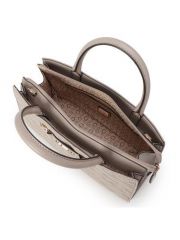 תיק צד דמוי עור מבית Guess דגם G-VG981206-TAU