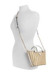 תיק צד דמוי עוד מבית Guess דגם G-WG964775-NTW