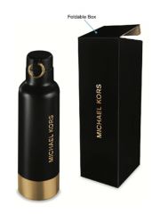 בקבוק שתייה ממותג מייקל קורס