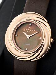 שעון יד לאישה מבית Skagen דגם 885SRLD
