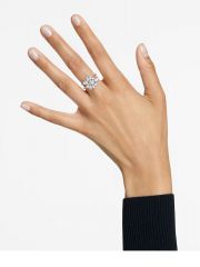 טבעת מבית SWAROVSKI קולקציית GEMA דגם 5644662