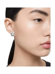 עגילים מבית SWAROVSKI קולקציית DISNEY 100 דגם 5668781