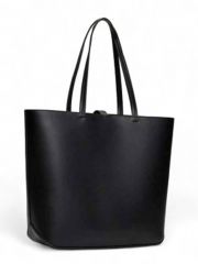 תיק צד לאישה מבית Tommy Hilfiger דגם AW0AW16271-BDS