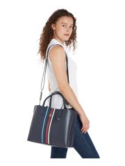 תיק צד דמוי עור לאישה מבית Tommy Hilfiger דגם AW0AW16409-DW6