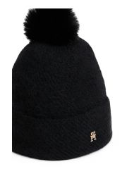 TH POM POM BEANIE