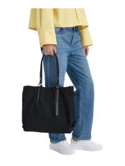 תיק דמוי עור מבית TOMMY דגם TOM-AW0AW18406-BDS