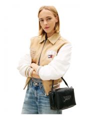 תיק דמוי עור מבית TOMMY דגם TOM-AW0AW18470-BDS
