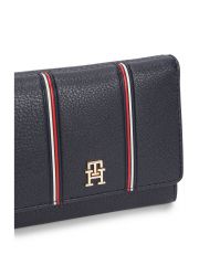 TH ICON TRIFOLD CORP