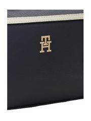 תיק דמוי עור מבית TOMMY דגם TOM-AW0AW18900-DW6