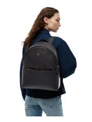 תיק דמוי עור מבית TOMMY דגם TOM-AW0AW18914-BDS