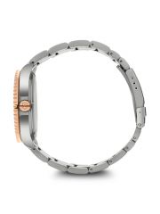 שעון יד לגבר של Victorinox מקולקציית Maverick דגם 242008