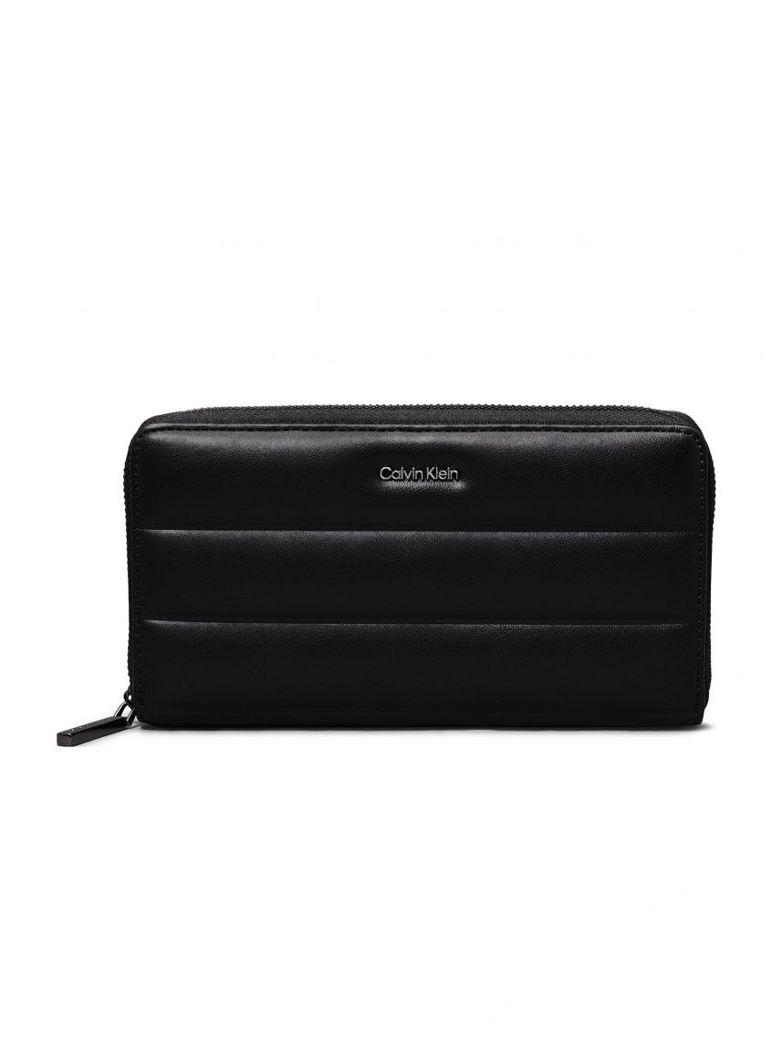ארנק דמוי עור לאישה מבית Calvin Klein דגם K60K612199-BEH