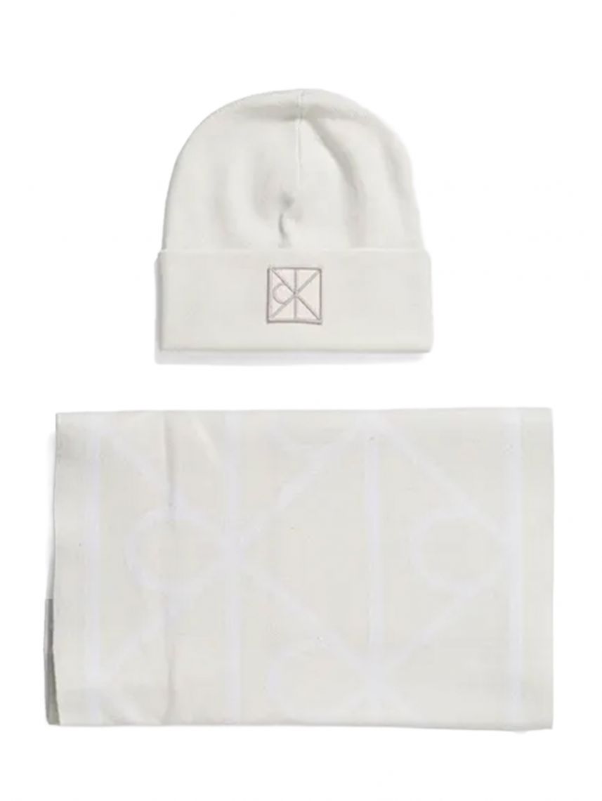EMBLEM BEANIE + AOP SCARF