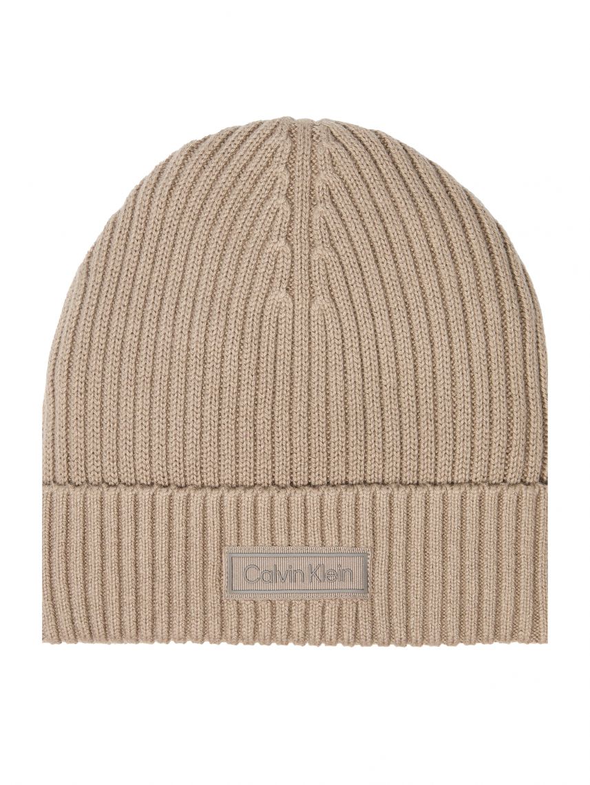 PATCH CHUNKY RIB COTTON BEANIE