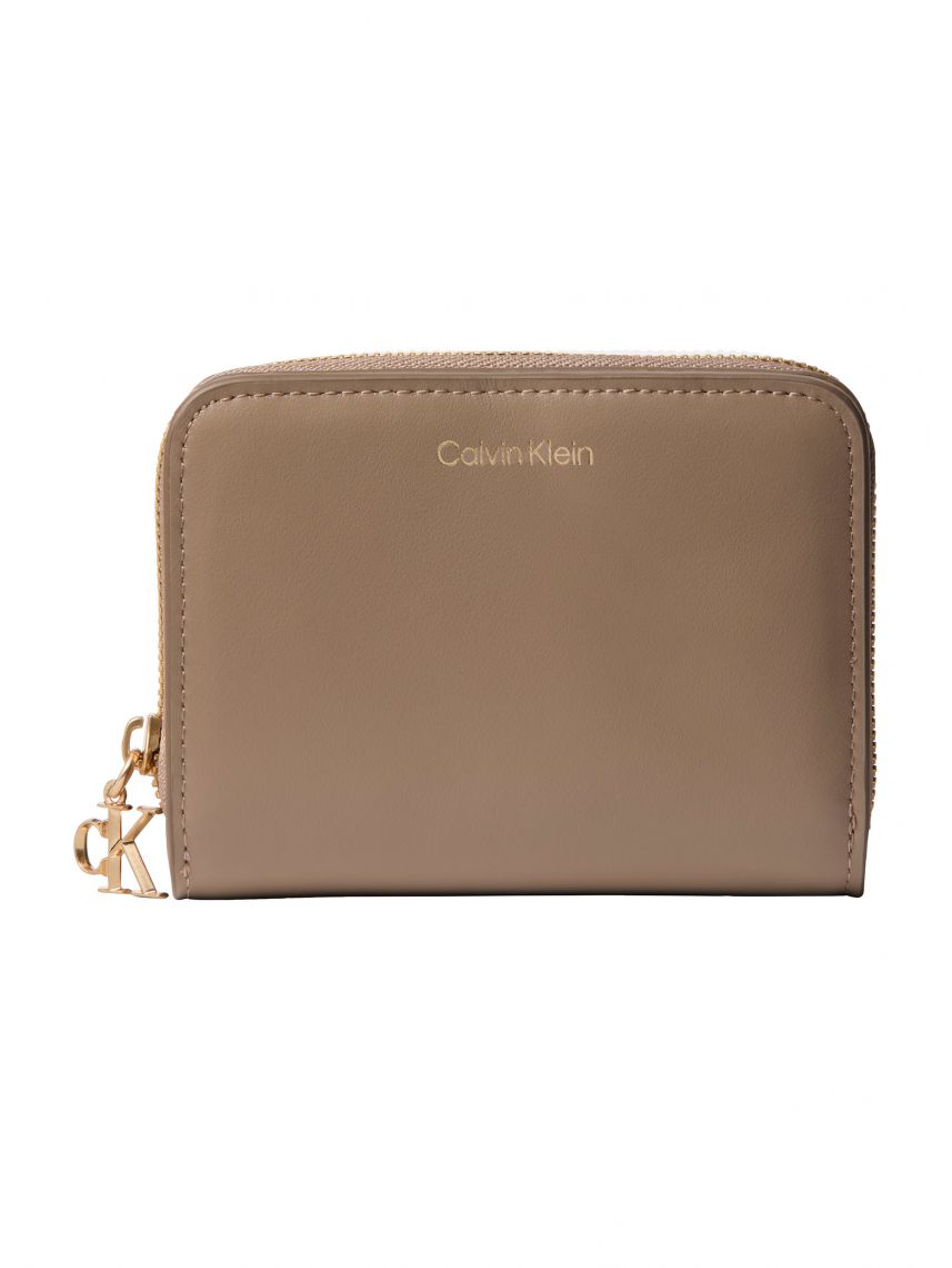 CK MEDIUM FLAP ZIP AROUND