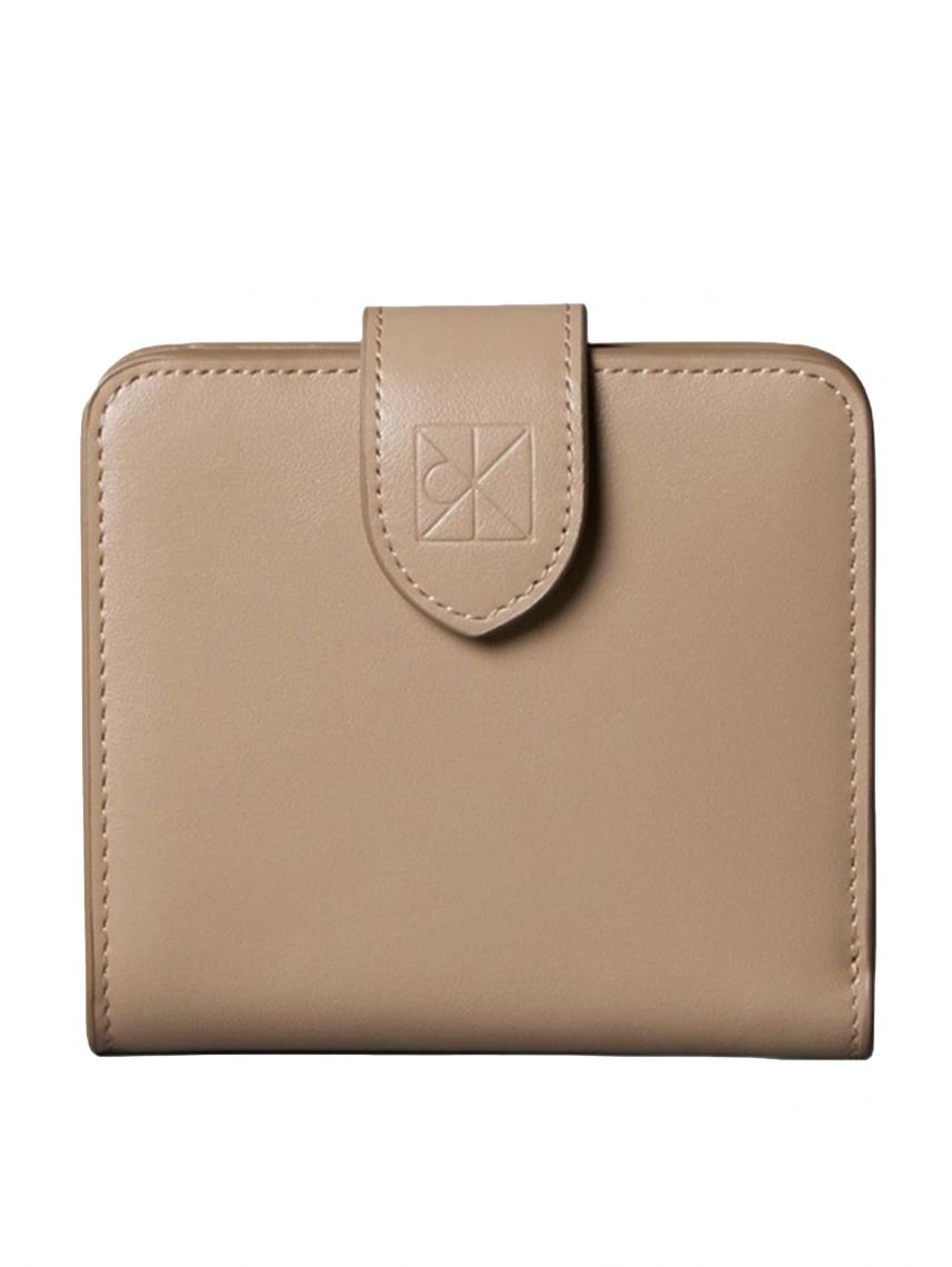 SNAP TAB SQUARE BILL