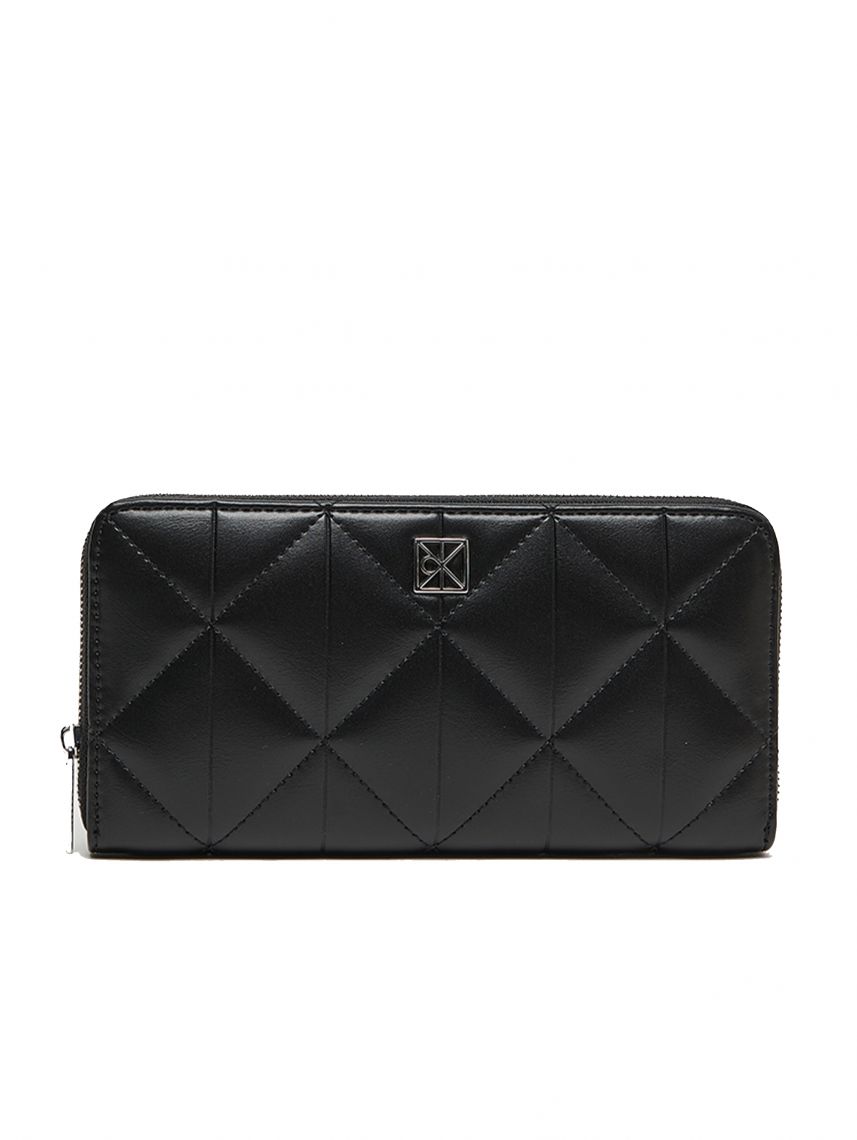 QUILTED LONG ZIP AROUND