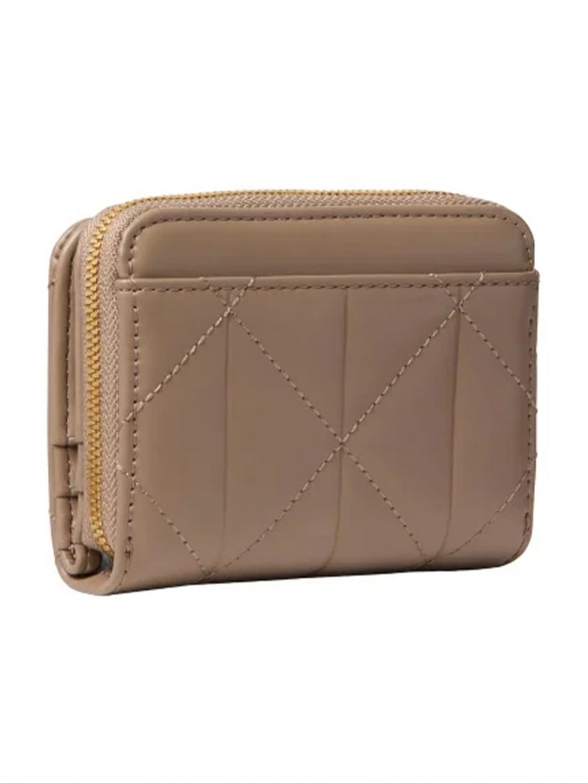 QUILTED FLAP ZIP AROUND
