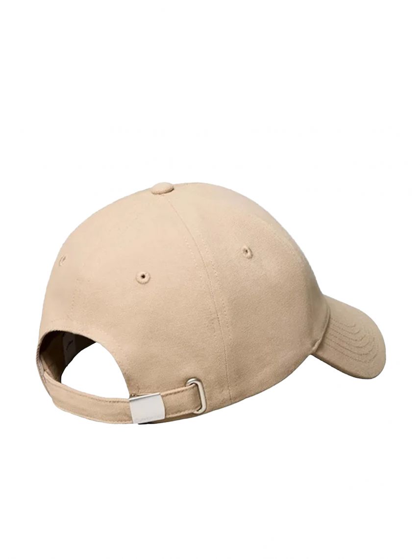 CANVAS W/ EMBOSSED M