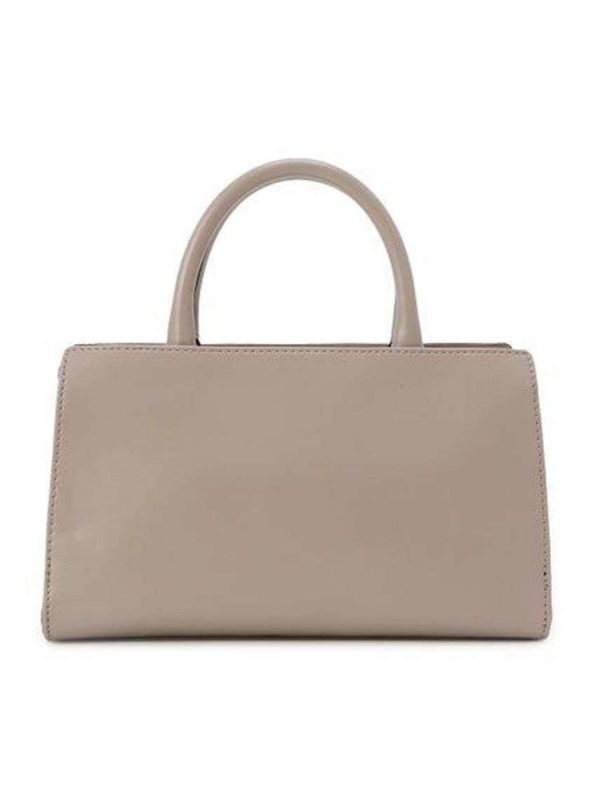 תיק צד דמוי עור מבית Guess דגם G-VG981206-TAU