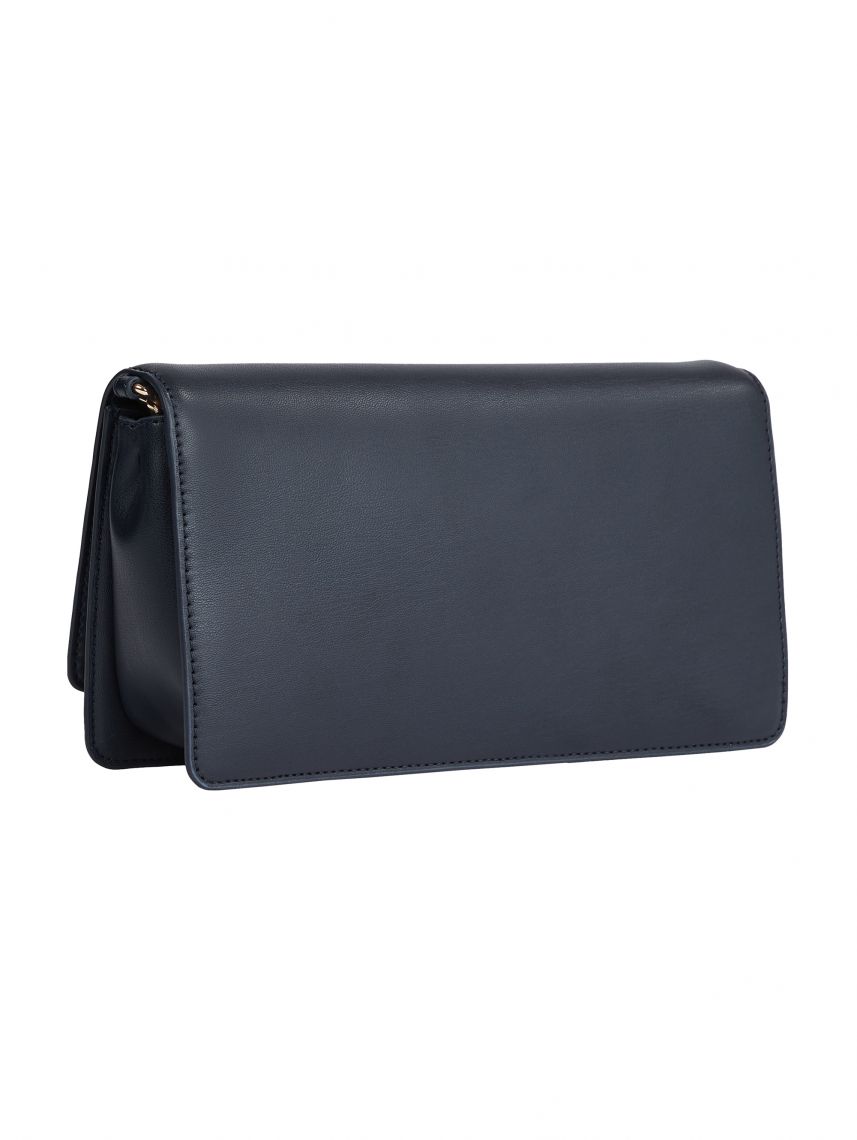 תיק דמוי עור לאישה מבית Tommy Hilfiger דגם AW0AW16109-DW6