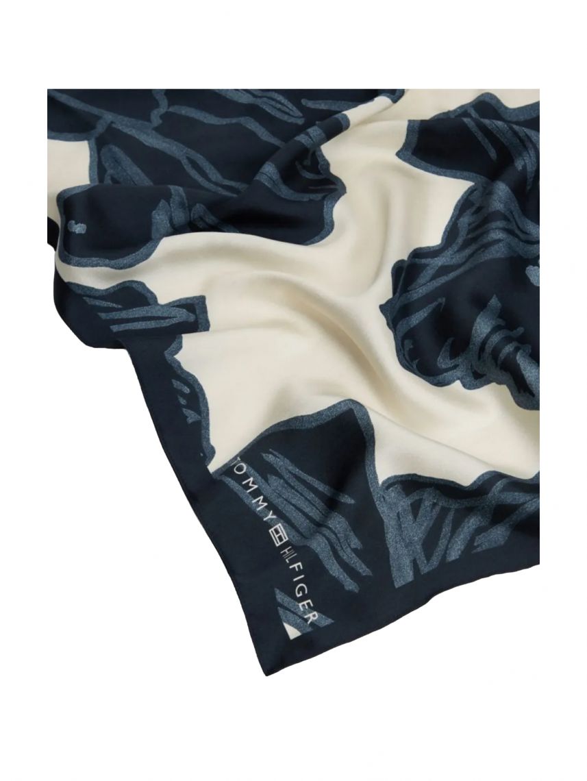 TH FLAG FLORAL SILK